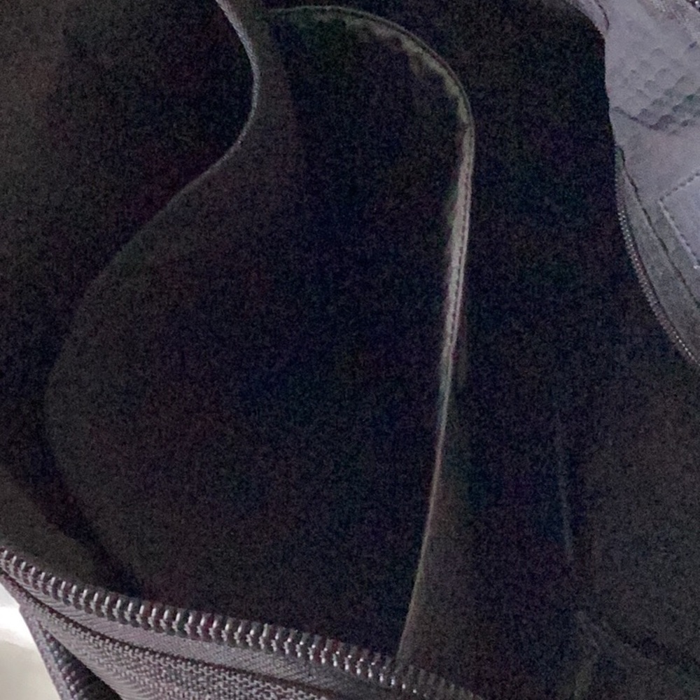 Tumi Briefcase - Picture 7 of 12